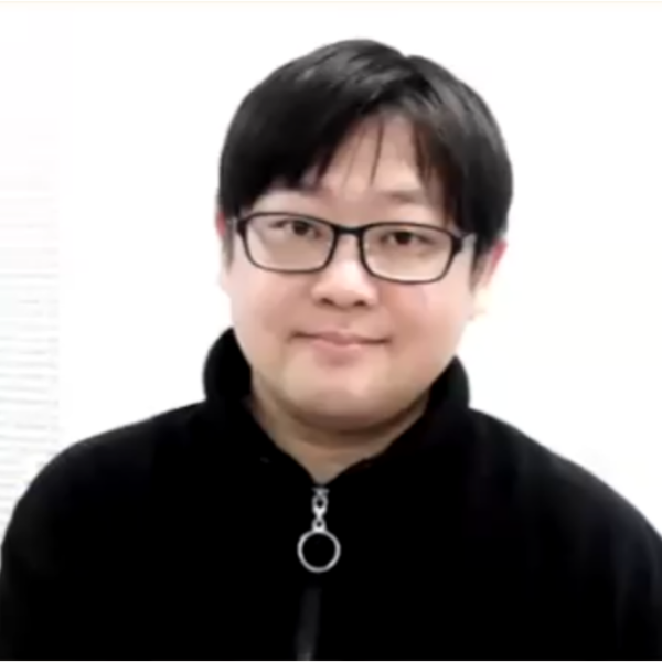 プログラム担当者の写真